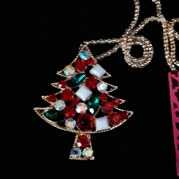 CRYSTAL CHRISTMAS TREE NECKLACE - Picture 3 of 5